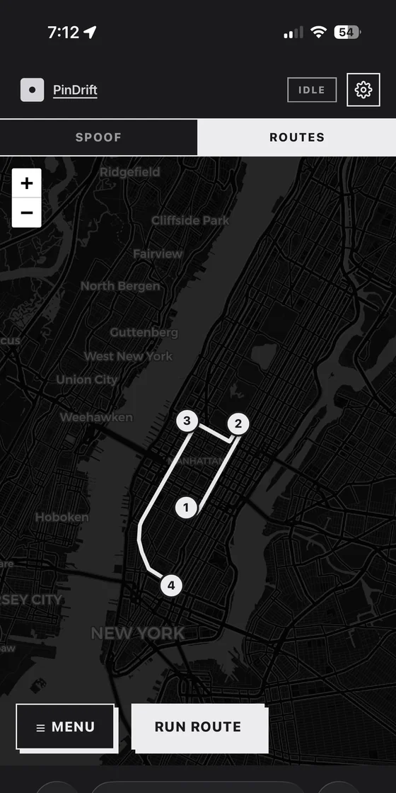 PinDrift remote control on iPhone, Routes tab with a route ready to run